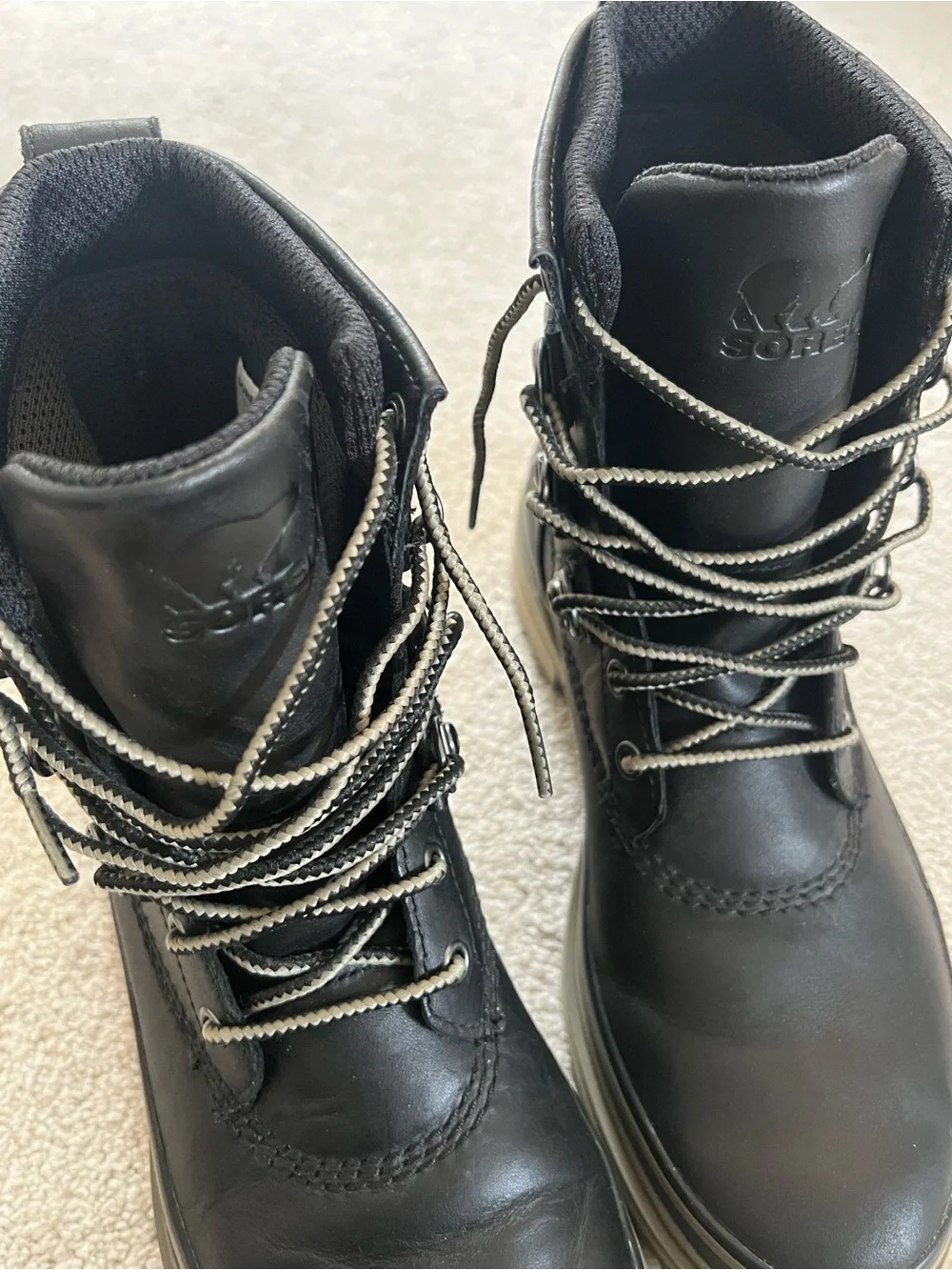 Sorel Lennox Street Black Leather Lace-Up Winter Boots with Sage Sole